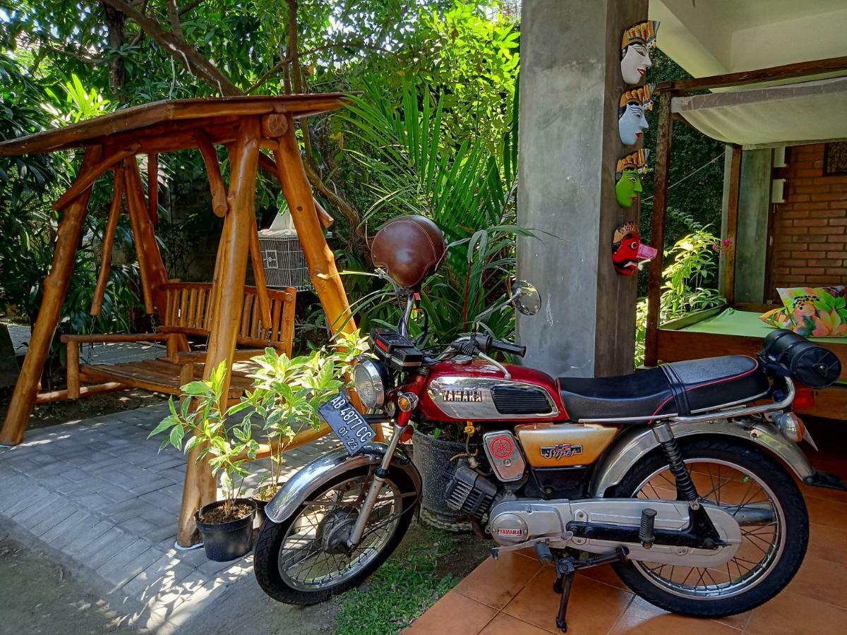 Ndalem Suryo Saptono Guest House Tugu Extérieur photo